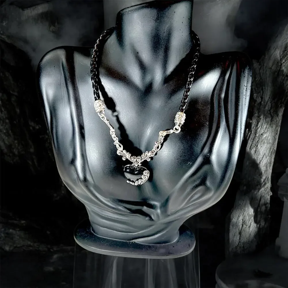 Retro Black Dark Witchy Goth Dark Heart Scroll Necklace Set Deadstock NEW NWT